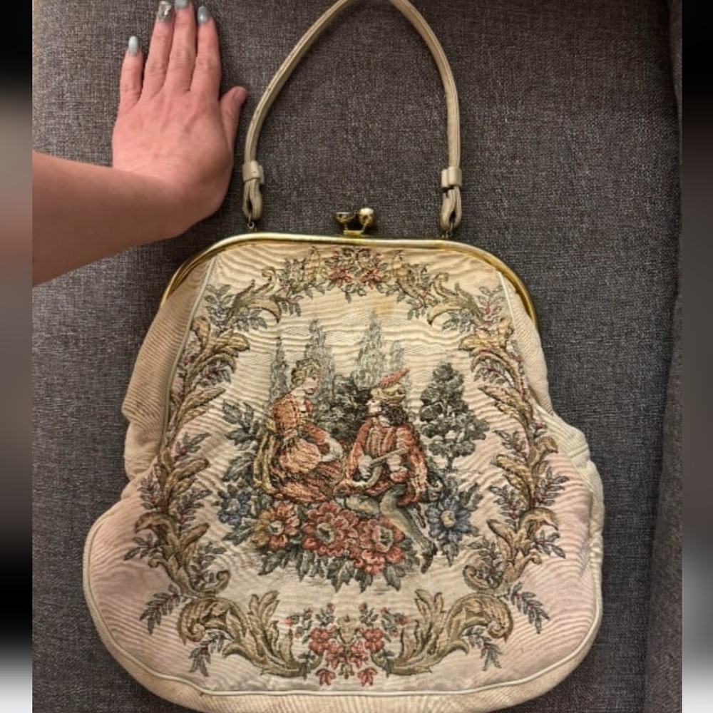 CLEARANCE Austrian Genuine Petit Point Tapestry Petite XXL Antique Bisque V RARE